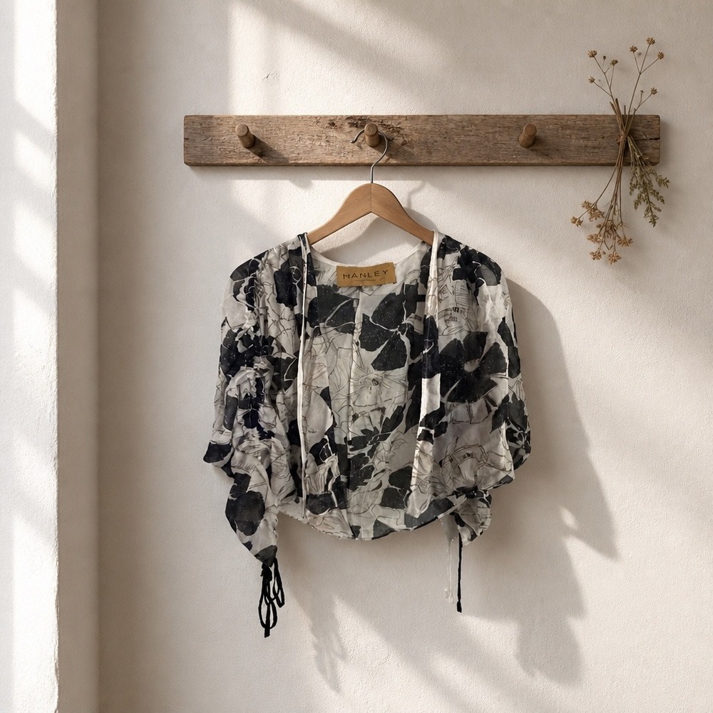 Hanley Womens Silk Floral Cropped shrug Black White Ruched Sleeve Top Size 10
